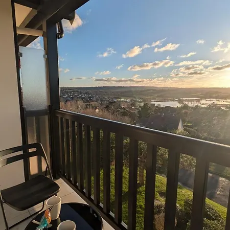 Le Panoramique, F2- Vue Imprenable, Wifi & Parking *